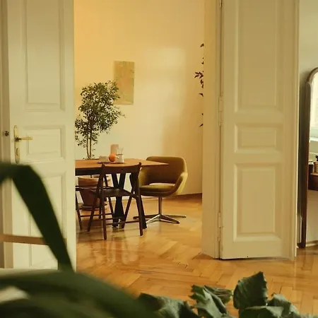Spacious In Center * Liubliana