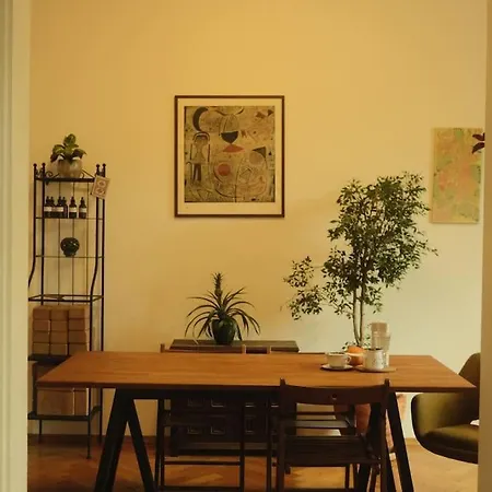 Spacious In Center Apartamento *