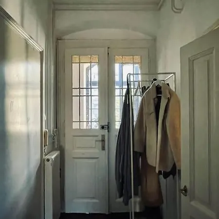 Spacious In Center Appartement *